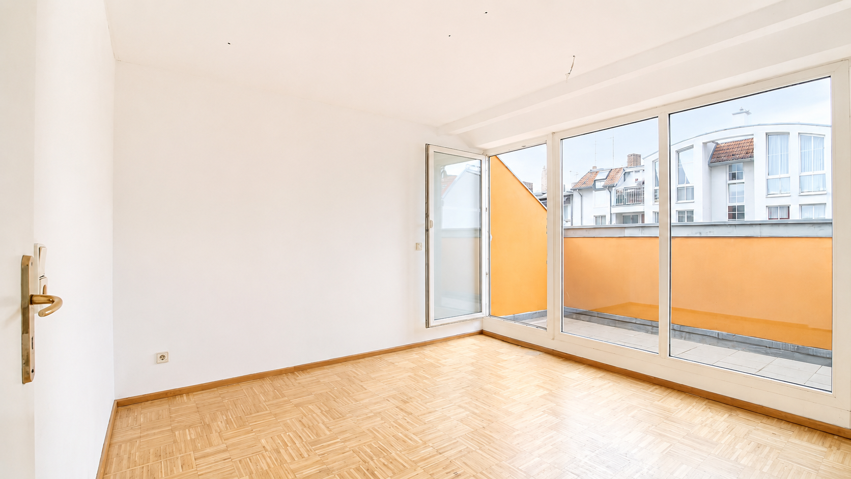 Dachgeschosswohnung Schinkestraße 2, Neukölln Berlin, 75 m²